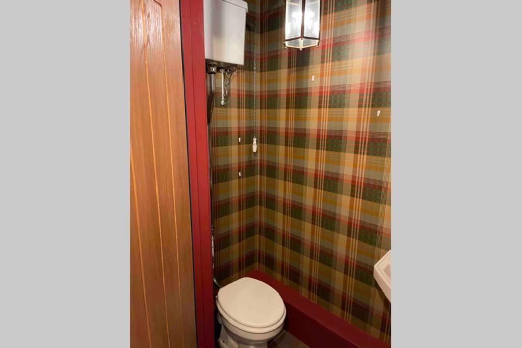 Cottage With Hot Tub In Pembrokeshire Haverfordwest Exterior foto